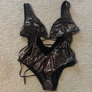 SHEIN Black and Gold Snake Print One Piece Swimsuit